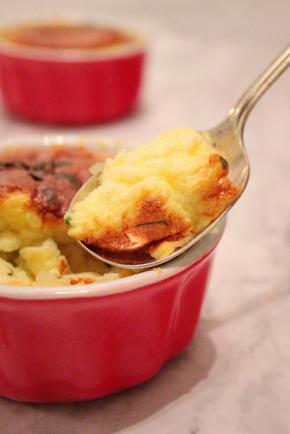 我试过加培根碎下去，也非常好吃哦！特别适合小朋友