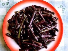 做好的秋豆，用来下酒佐餐还是很棒的呢！