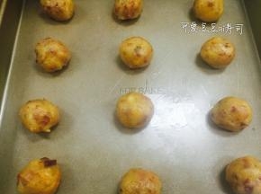 分割成25g左右一个的馅料