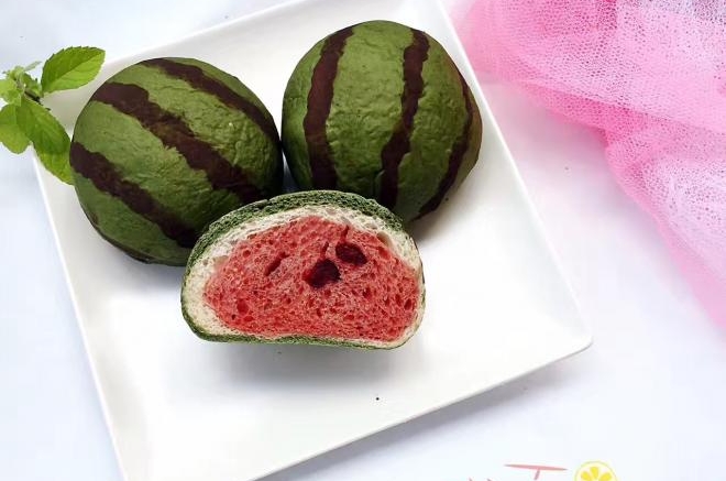 夏日西瓜面包