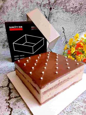 或者上面挤点奶油做装饰