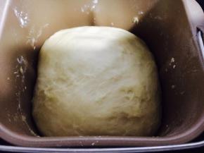 30分钟后发酵至两倍大,取出排气！