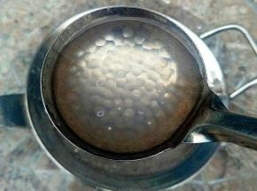 过凉水，沥水，是不是晶莹剔透啊！