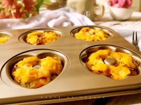 取出稍晾凉, 不粘模具很轻松就脱模。