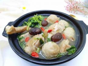 近看，真的很鲜美。