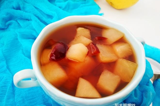 红枣冰糖贡梨水