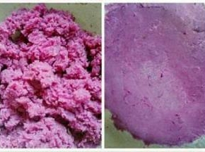 然后再用勺子压成泥状，在用筛子过筛一遍，更细腻。