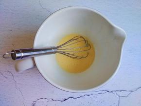 搅拌到糖粉全部融化