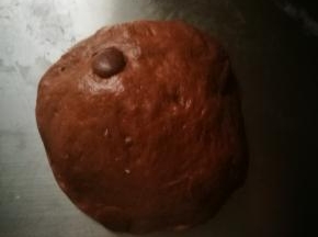 取出拍扁，大气泡拍掉