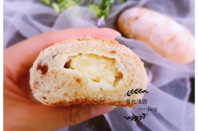 蔓越莓奶酪面包