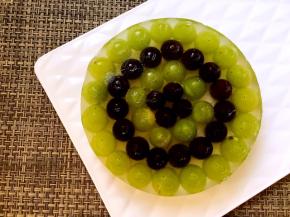 凉透即可脱模，之后倒扣在盘子上