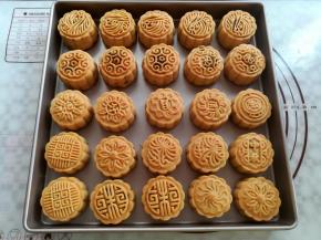 月饼出炉后放凉回油