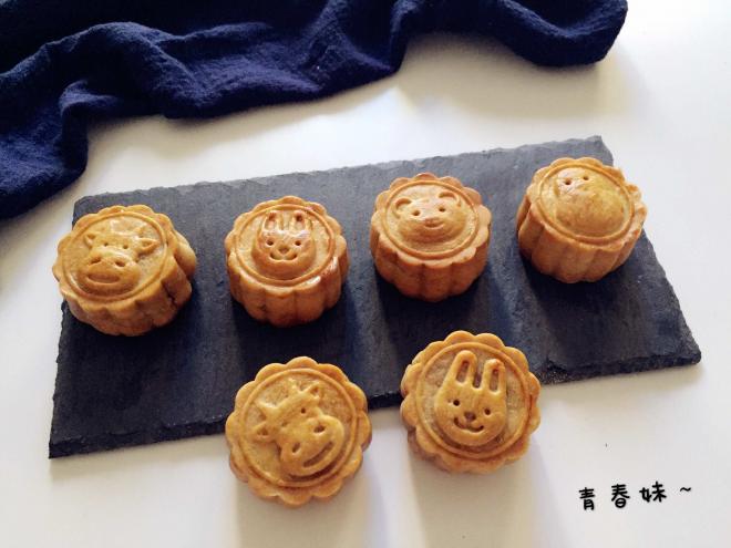 蔓越莓绿豆沙月饼