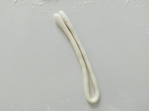 然后像图中一样摆放。