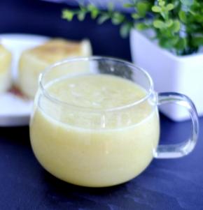 4、一款美容养颜，抗癌防癌、凉血解毒、健脑提神的果蔬汁就做好了