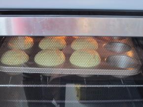 放入说热好的烤箱，175度25分钟。