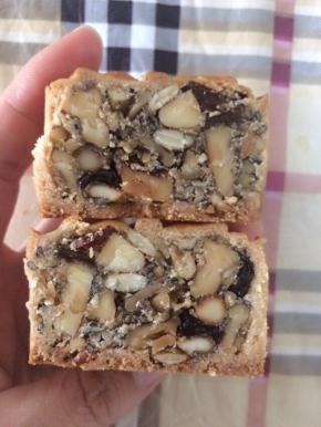 14、经典五仁满满的坚果。