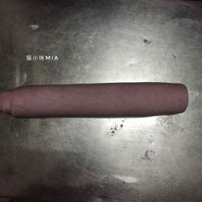 然后从上往下卷起