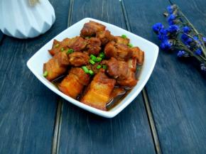 好吃不腻，还有油豆腐也香。