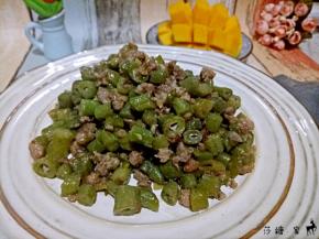 一款下饭菜就做好了。