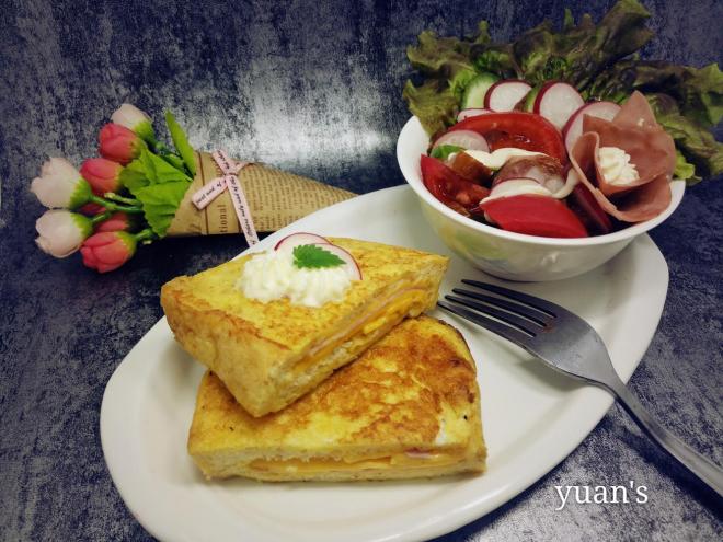 鸡蛋芝士三明治