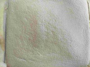 震盘放到晾网上晾凉