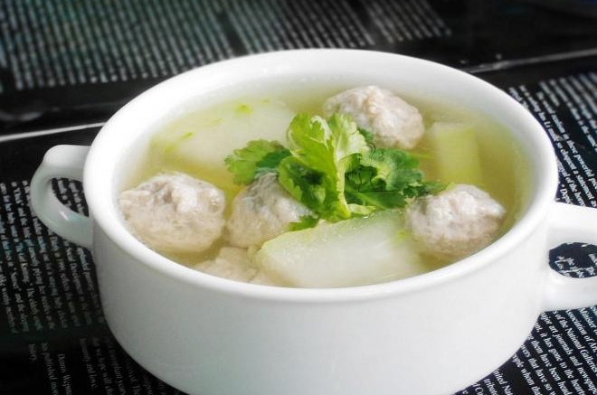 冬瓜汆丸子