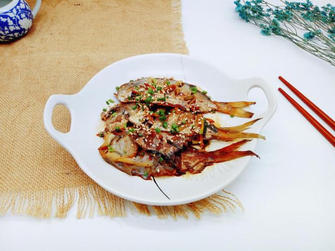 红烧鲳鱼