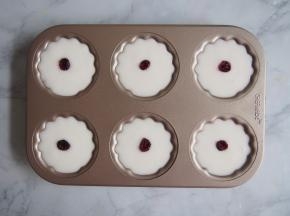 上面也可以装饰，我放的是蔓越莓