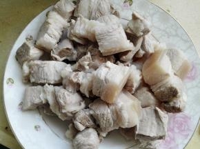 2.	用凉水冲洗一下，备用，