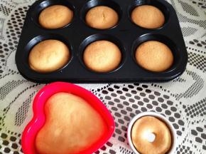 11.	出炉晾凉脱模，
