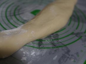 揉好的面团