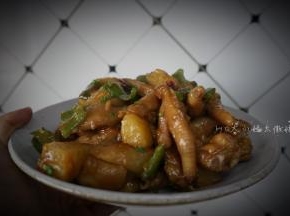 再撒点葱花点缀，完美