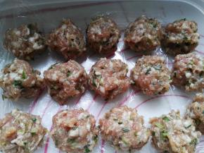 分成二十份，放到冰箱冷冻30分钟