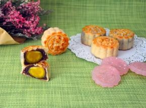 生蛋黄烤出来会有一点点流油，特别香