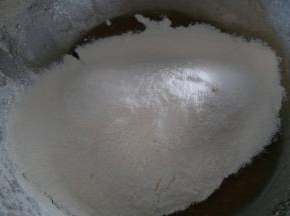 加入过筛的中粉