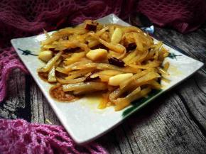 出锅啦！多盛点米饭哟