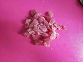 按照纹路切小块。