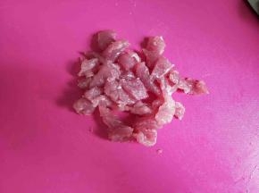 按照纹路切小块。