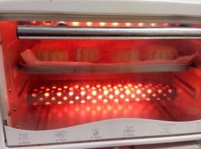 再次送进烤箱一样160度烤15分钟