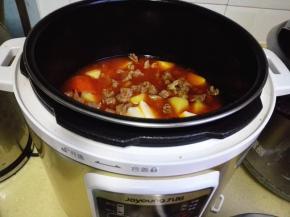 15.	选择功能炖，醇香功能，大约28分钟就可以了。