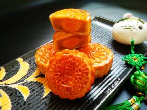 油光闪闪，引人食欲。