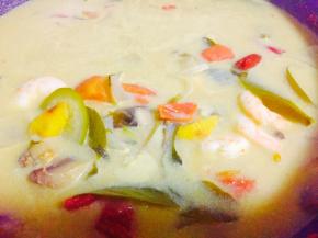 煮到咖喱融化，最后挤入柠檬汁，拌匀即可