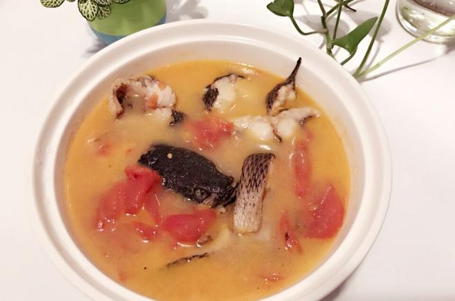 黑鱼番茄汤