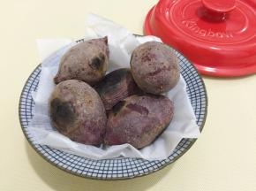 干净又好吃的紫薯就出锅了