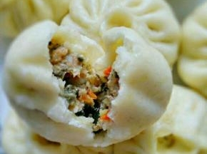 包好的包子醒五分钟，待锅中水烧开，上锅蒸20分钟即可