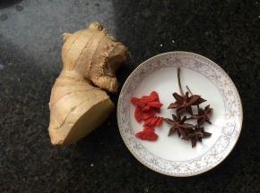 准备辅料。