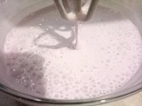 这是打好的状态，发冰箱冷冻5个小时以上就好了