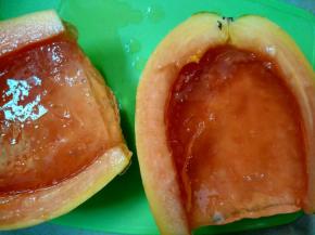 取出切块装盘。