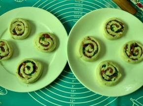 切成大小均匀的小剂子。